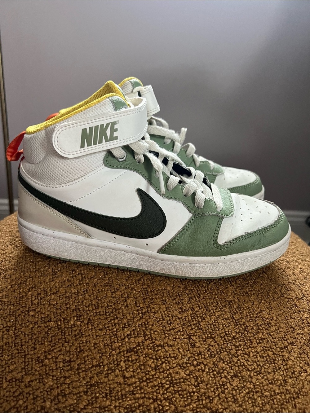Nike Court Borough Mid 2 Ready Play GS Youth White Green Black FV3649-171